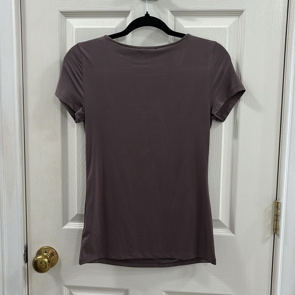 Nylon, V-neck, stretchy - Picture 2 of 2